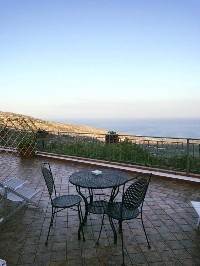B&B La Scapola Mattinata Bagian luar foto