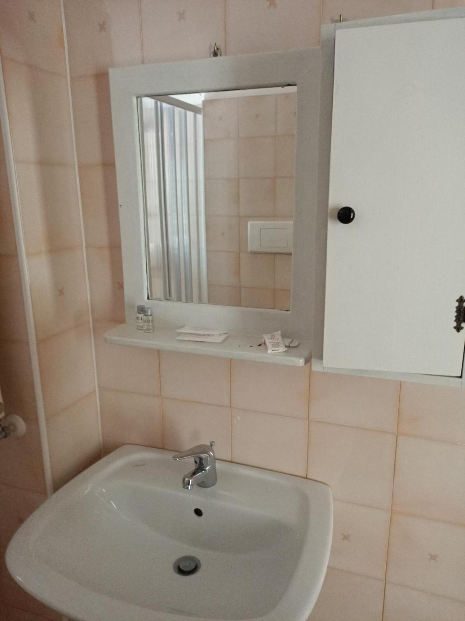 B&B La Scapola Mattinata Ruang foto